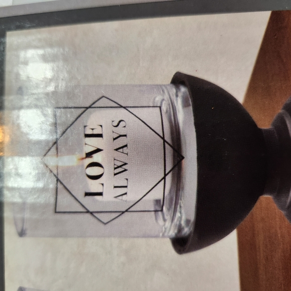 NIB. True Living Essentials 6 Piece Votive Candle Holder Set - Picture 4 of 5